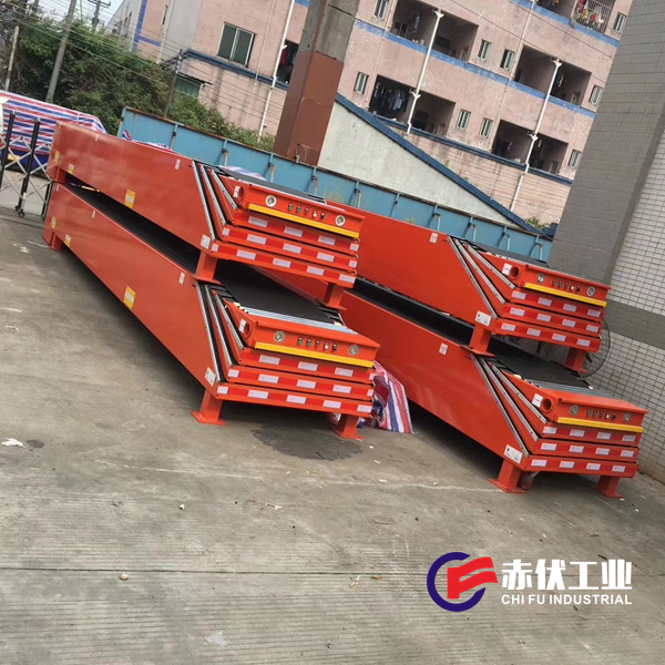 伸縮皮帶機(圖1) 伸縮皮帶機(圖1)